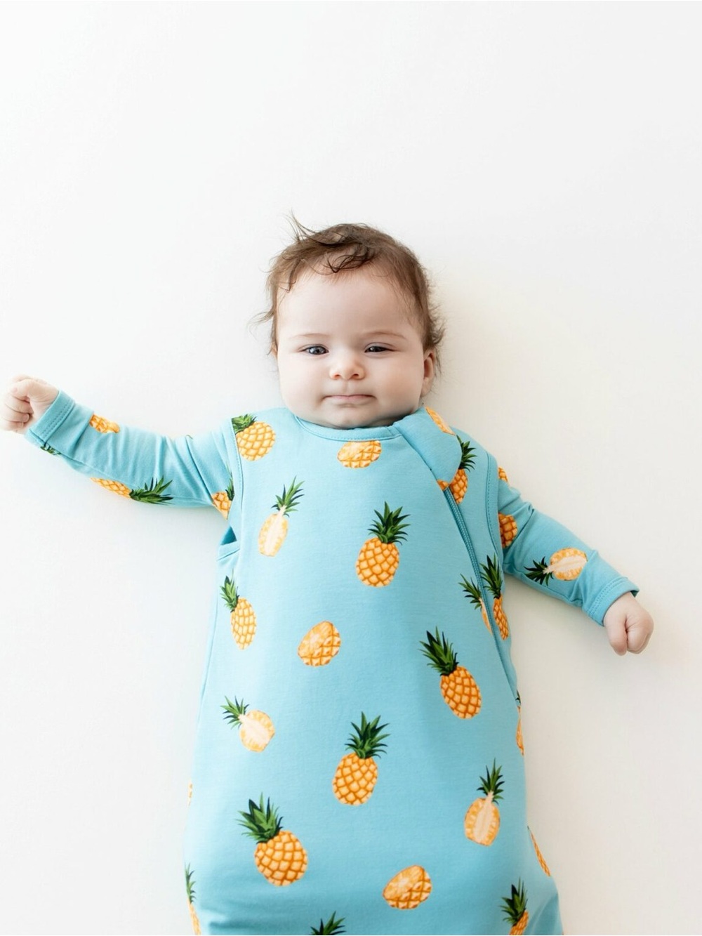 Kyte BABY Sleep Bag in Pineapple 1.0 TOG Wearable Blanket Bamboo Blue Yellow